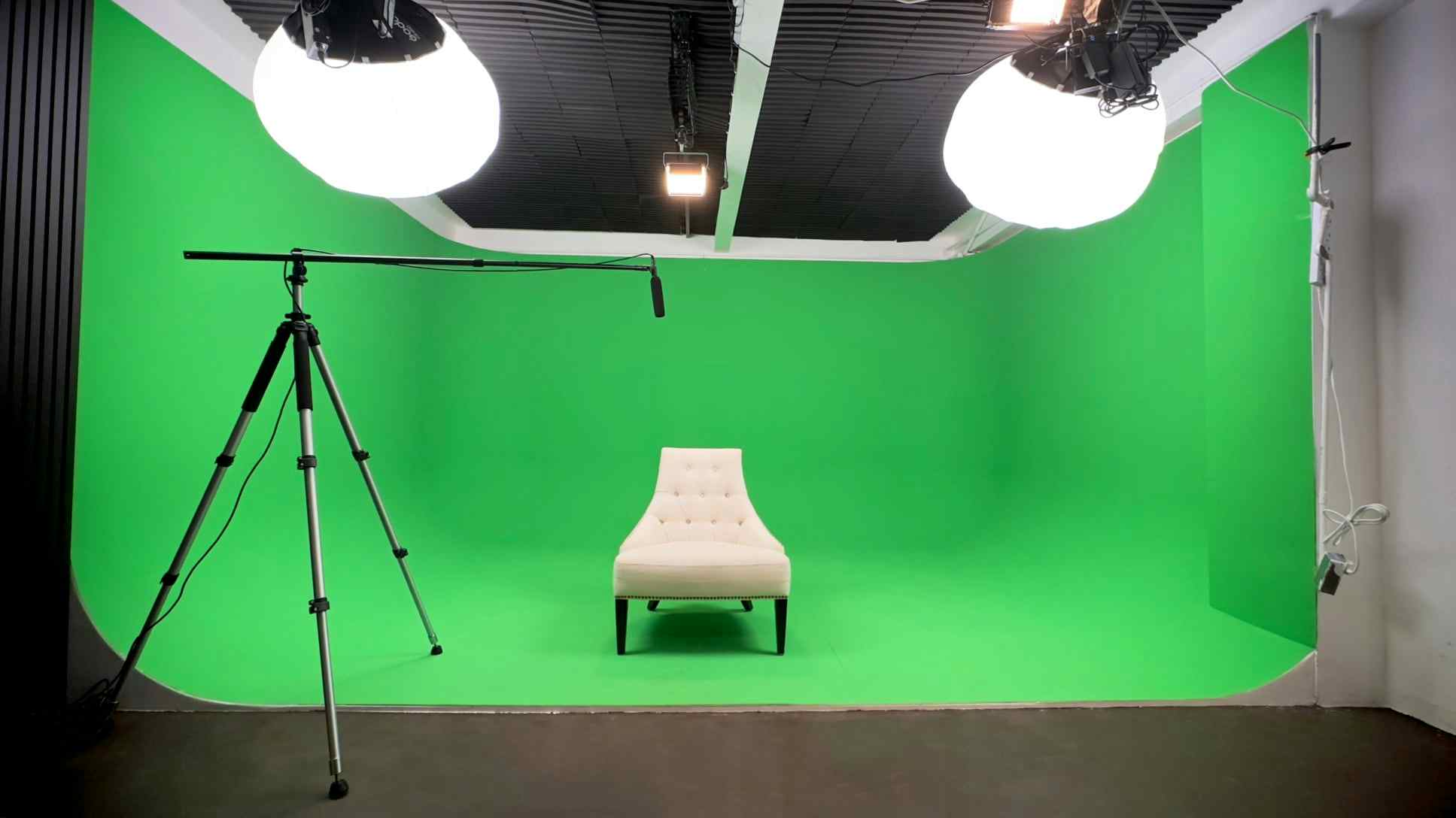Hire Green Screen Room, Finch-Ley Studio, London • HeadBox